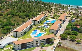 Carneiros Beach Resort Flat